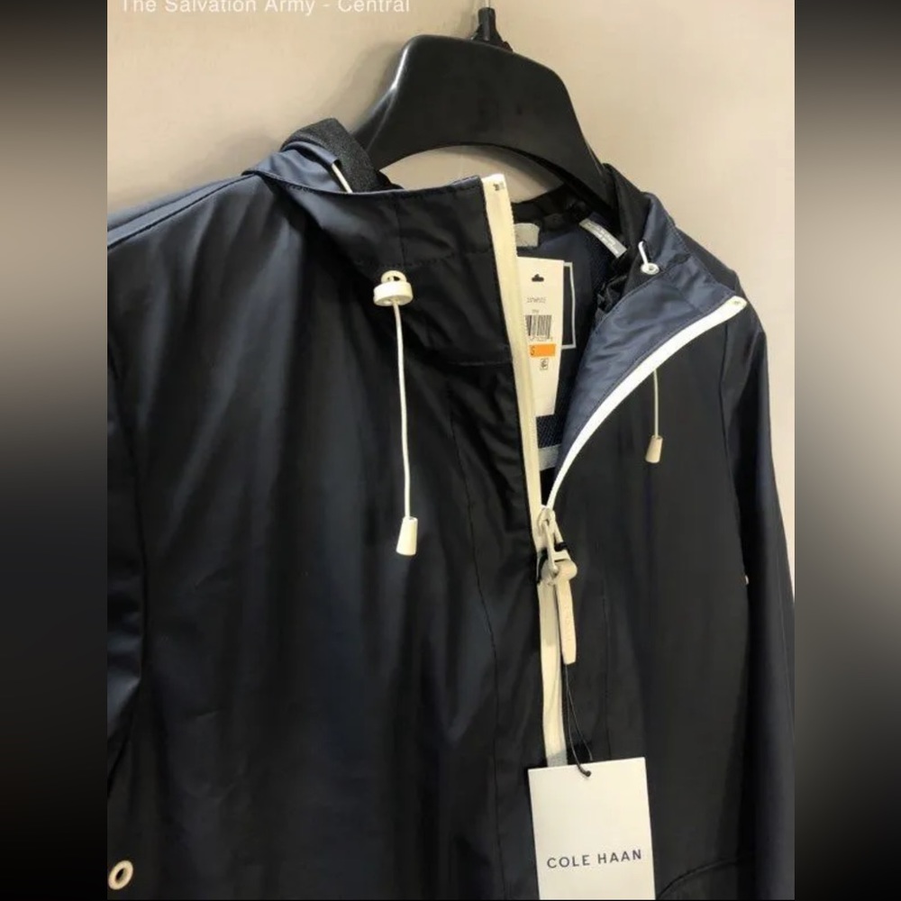 NWT Cole Haan Womens Black Long Sleeve Full-Zip Weather Resistant Rain… - Picture 3 of 11